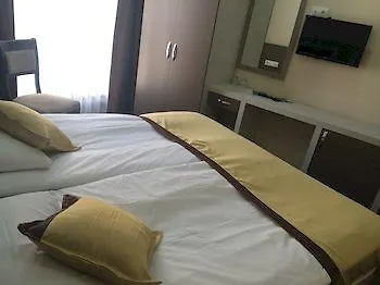 아이한 안탈리아