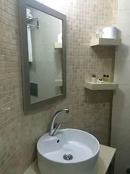 Ayhan Hotel